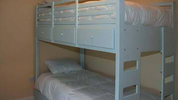 3 habitaciones y acceso a internet