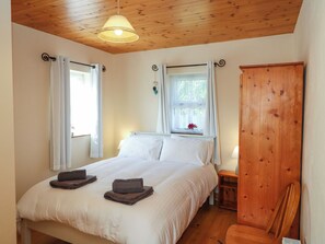 3 soverom og internettilgang