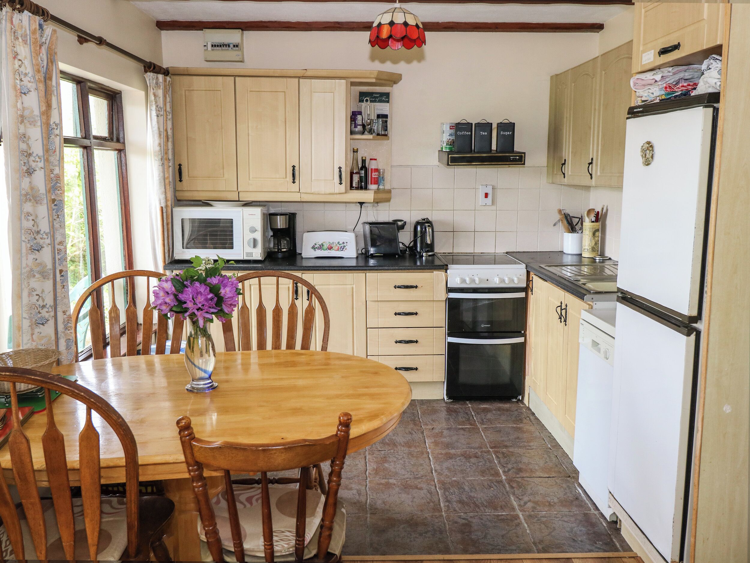 Dishwasher, cookware/dishes/utensils