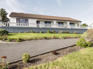 Exterior - ARAS IOSGAN, family friendly in Carraroe, County Galway (Carraroe)