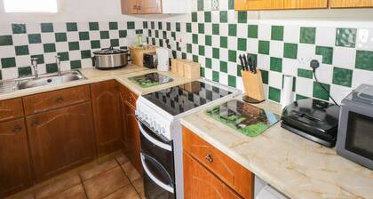 SOUND COTTAGE, pet friendly in Achill Island, County Mayo