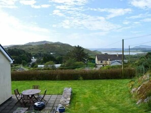 Outdoor dining - THE BAY, pet friendly, with open fire in Caherdaniel, County Kerry (Unknown)