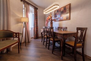 Smart TV, monitores de computador, impressoras