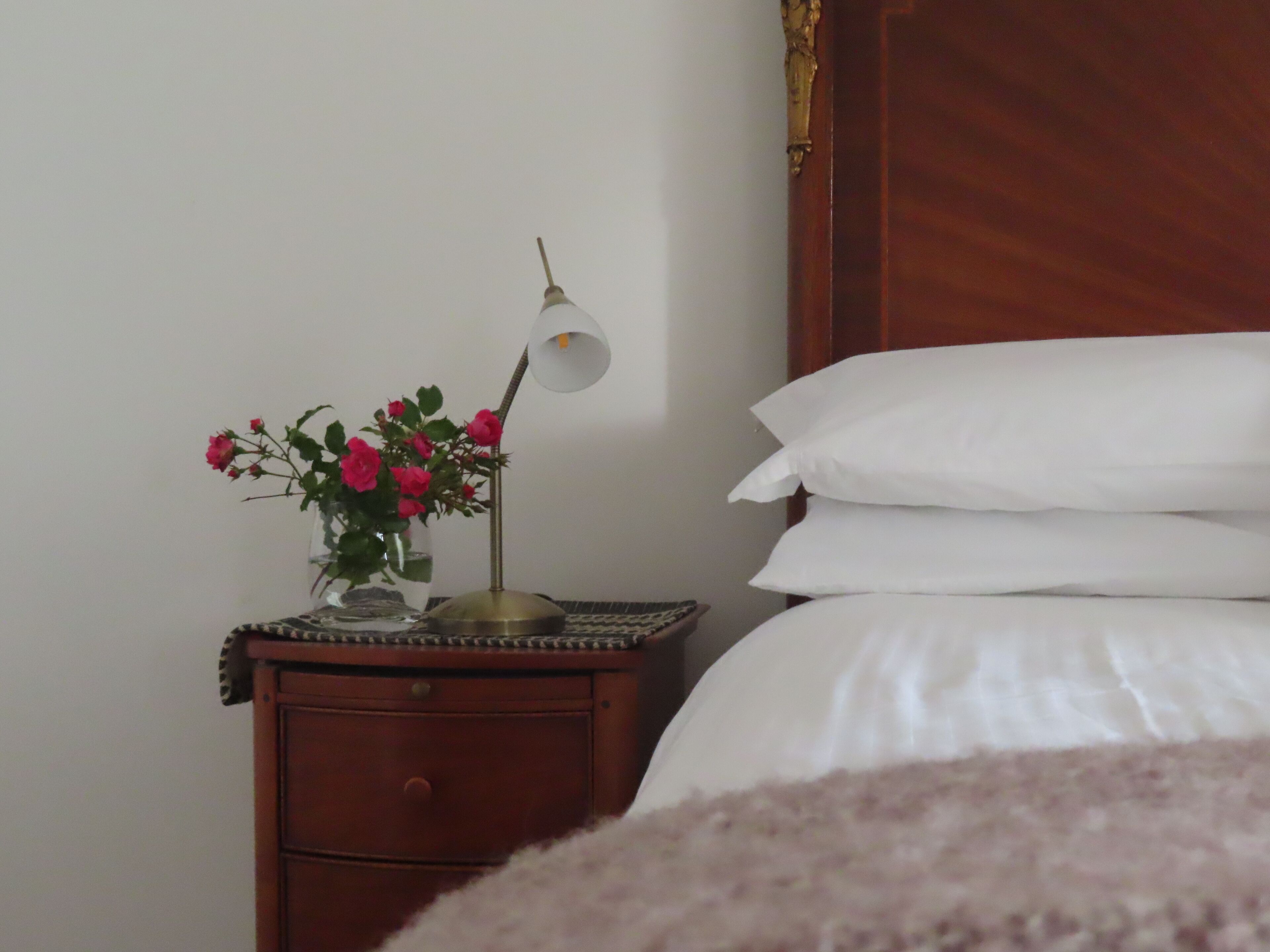 3 habitaciones, cuna de viaje y internet 