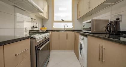 Studio Apartment Near Century Mall By E R