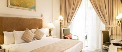 2 quartos, ferros/tábuas de passar roupa, Wi-Fi, roupa de cama