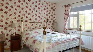 2 bedrooms, Internet