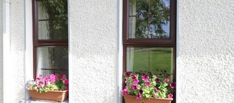 BELLADRIHID COTTAGE, pet friendly in Ballysadare, County Sligo