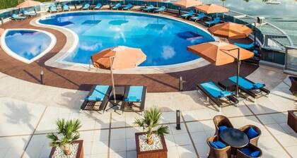 Standard Room Near Rabdan Majlis By E R