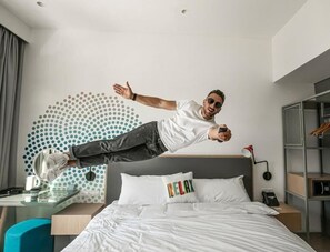 1 chambre, fer et planche à repasser, lit parapluie, Wi-Fi