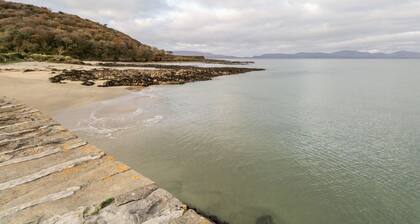AT THE CROSSROADS, family friendly in Louisburgh, County Mayo