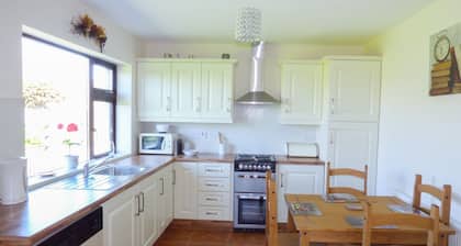 NEPHIN VIEW, pet friendly, with a garden in Ballina, County Mayo