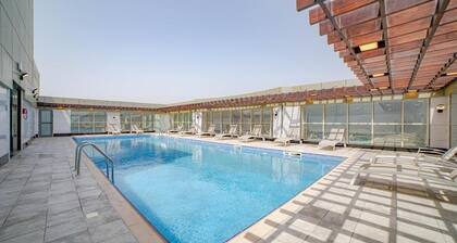 Studio Apartment Near Century Mall By E R