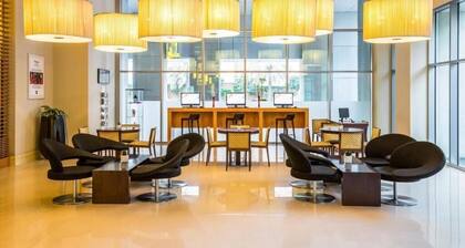 Standard Room Near Port Saeed Plaza By E R