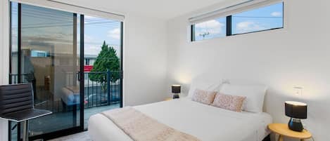 2 habitaciones, tabla de planchar con plancha y wifi gratis