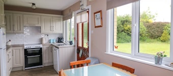 FINDALE, family friendly in Rosslare Harbour, County Wexford