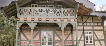 SWISS COTTAGE, character holiday cottage in Mohill, County Leitrim