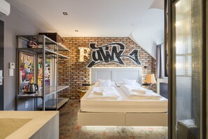 Standard Room, City View | 1 bedroom, free WiFi, bed sheets - Butik Apartments by BQA (Budapest)