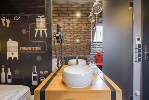 Standard Room | 1 bedroom, free WiFi, bed sheets - Butik Apartments by BQA (Budapest)
