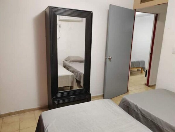 2 bedrooms