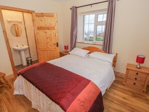 5 chambres, lit parapluie, Wi-Fi