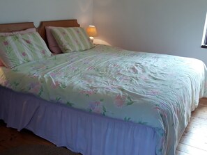 3 Schlafzimmer, Reisekinderbett, Internetzugang