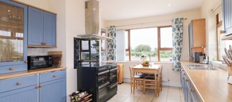 ARD NA GRÉINE, family friendly in Glenties, County Donegal