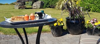 IN?EAR SCÉINE., family friendly in Tuosist, County Kerry