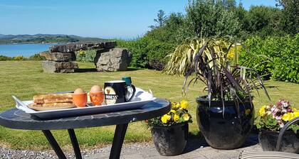 IN?EAR SCÉINE., family friendly in Tuosist, County Kerry