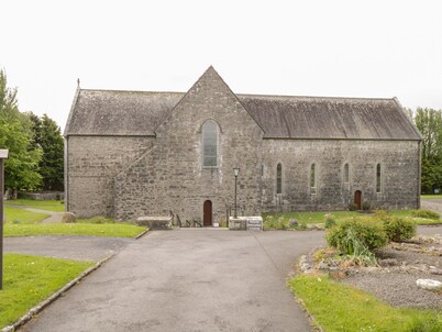 KILKEERAN LODGE, family friendly in Ballinrobe, County Mayo