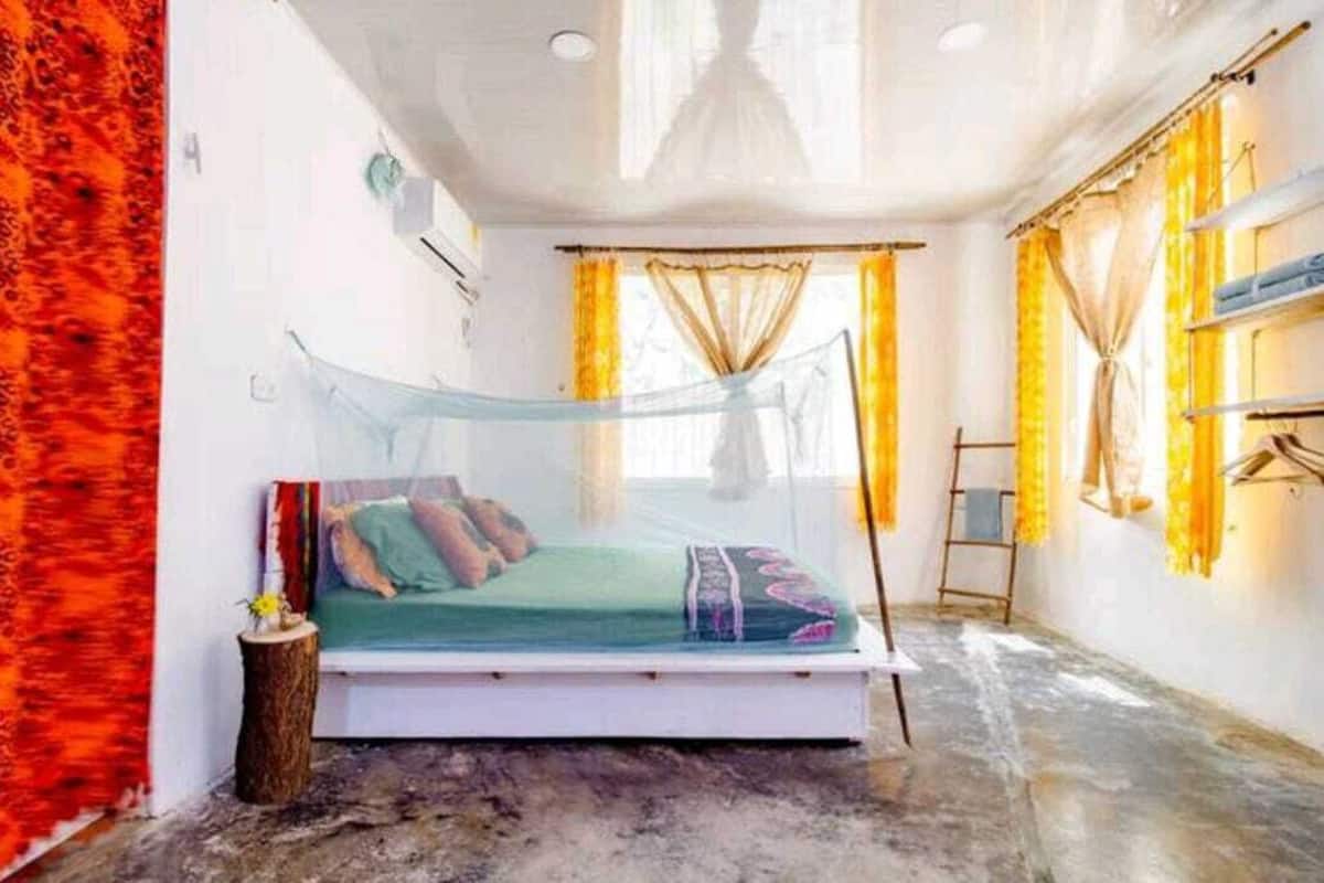 Deluxe Double Room | WiFi (free), bed sheets