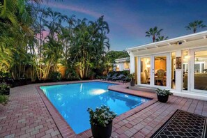 Outdoor pool, a heated pool