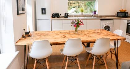 KEALDUFF LOWER, family friendly in Glenbeigh, County Kerry