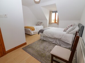 8 chambres, accès Internet