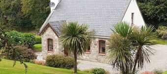 CORNODE COTTAGE, family friendly in Garrykennedy, County Tipperary