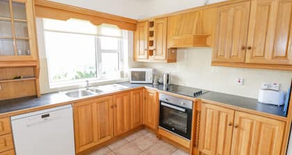 13 TRAWMORE COTTAGES, pet friendly in Keel, County Mayo