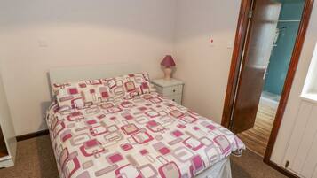 3 bedrooms, Internet