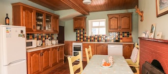 THE BRIDE VALLEY FARMHOUSE in Tallow, County Waterford