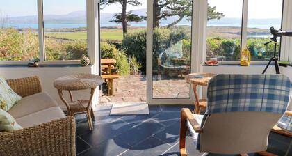 WHISPERING PINES, pet friendly, with open fire in Durrus, County Cork