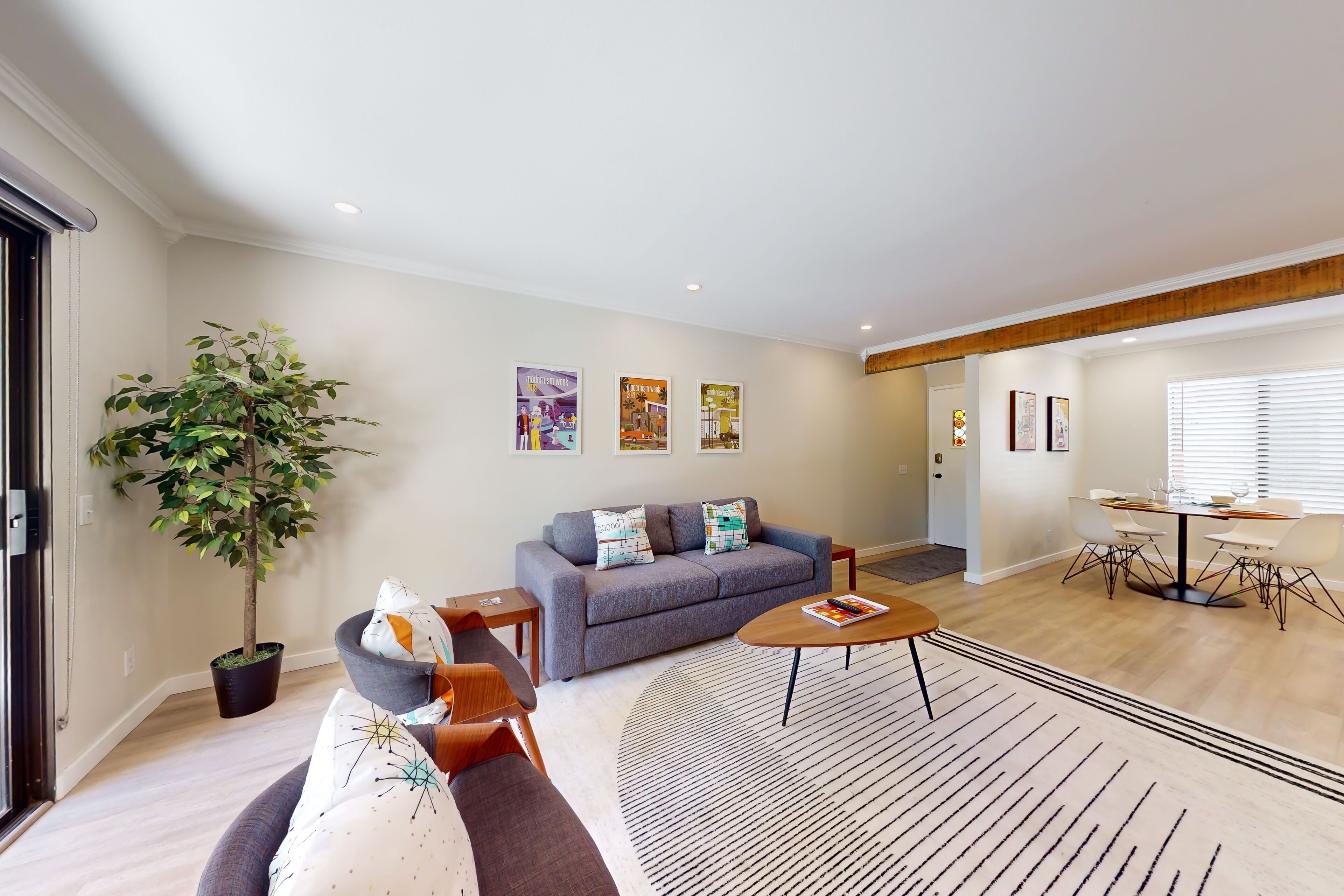 Remodeled ground-floor condo with pools, hot tub, tennis, & patio - dog-friendly