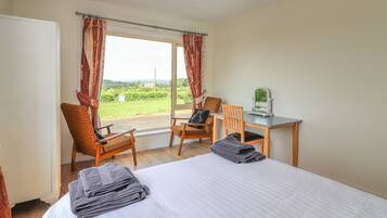 4 dormitorios, cuna de viaje, wifi