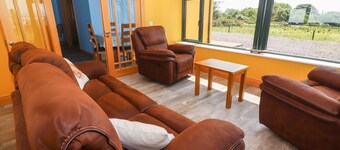 LACK COTTAGE, family friendly, with open fire in Camp, County Kerry