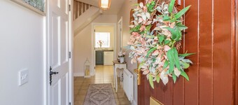 OWEN TUCKER VIEW HOUSE, pet friendly in Ardara, County Donegal