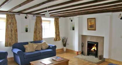 HOME FARM COTTAGE, pet friendly in Campile, County Wexford
