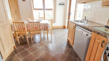 Fridge, dishwasher, cookware/dishes/utensils