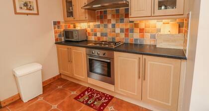 13 SNEEM LEISURE VILLAGE, family friendly in Sneem, County Kerry