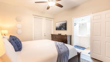 3 bedrooms, iron/ironing board, travel crib, free WiFi
