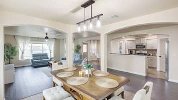 Hus (4 Bedrooms) | Innvendig