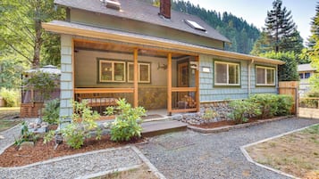 Cottage (2 Bedrooms) | Nội thất