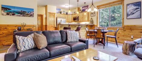 Apartment (2 Bedrooms) | Front of property